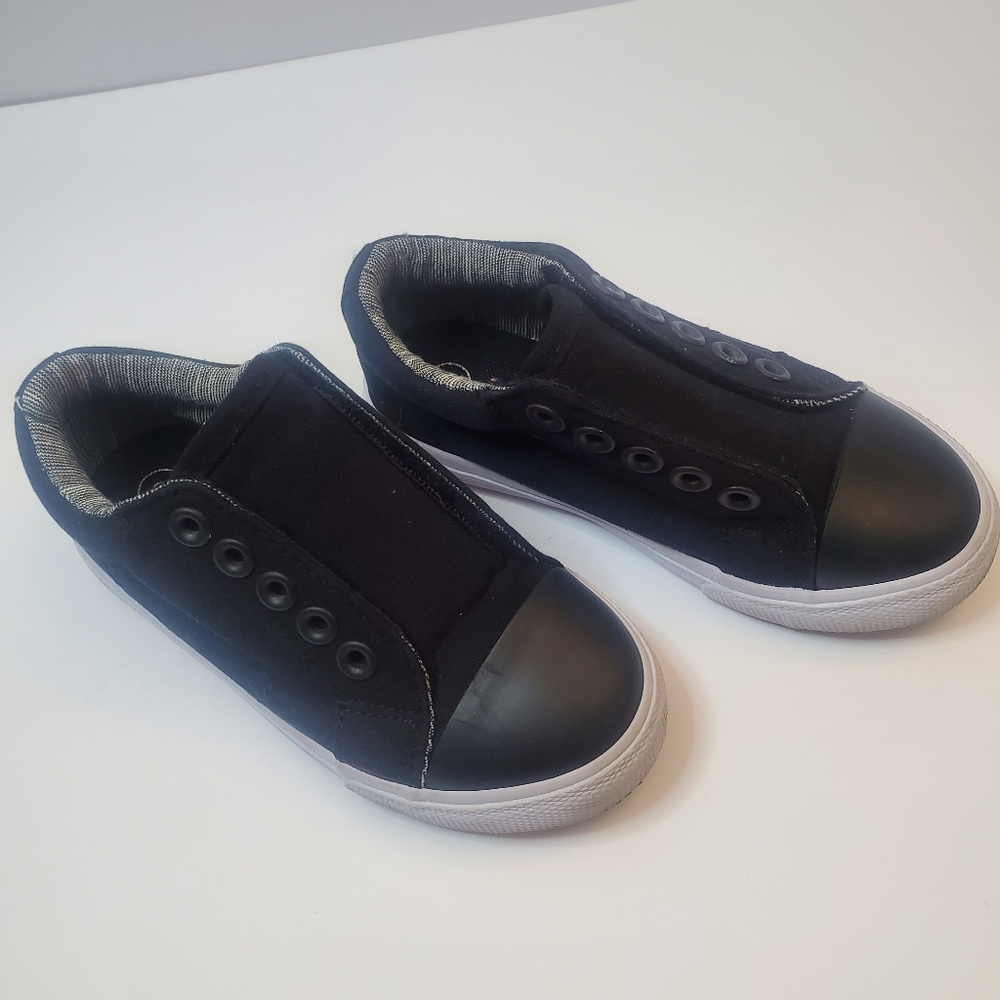 Black No tie Velcro Sneakers | 9